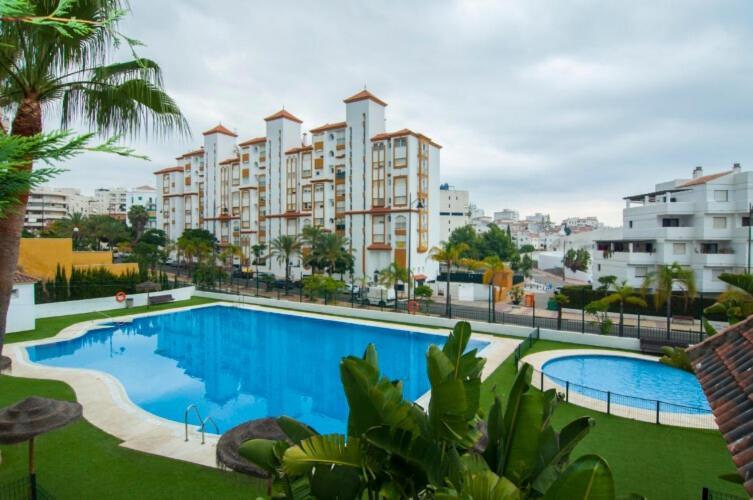 Apartamento Port View - Reina Sofia Estepona Exterior foto
